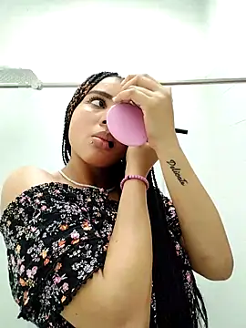 tamara_walter's cam snapshot