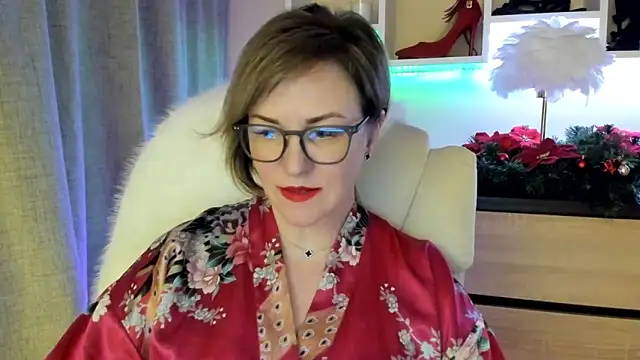 feliziaDesire's cam snapshot