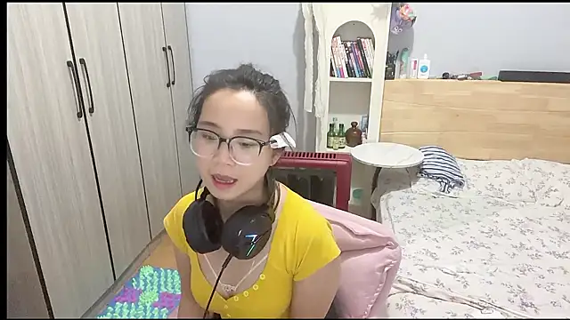 Hmm_0303's cam snapshot