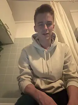 Toyjungee live sex cam