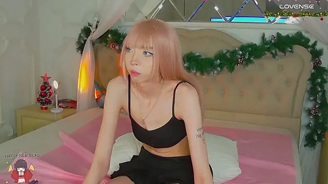 Evelyn_Neal's cam snapshot