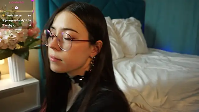 ywixos's cam snapshot