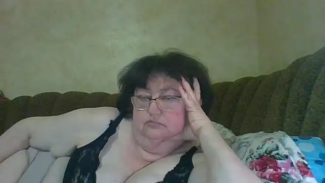 MilaSky5303's cam snapshot