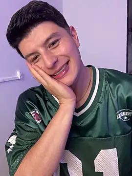 Goldenknight33's cam snapshot