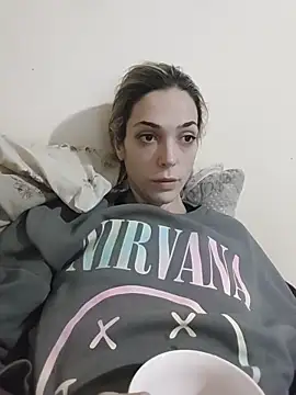 SheTheDeeevil's cam snapshot