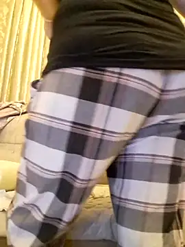 suzanara's cam snapshot