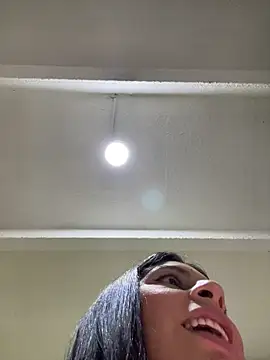 charlotte_stevenss_'s cam snapshot