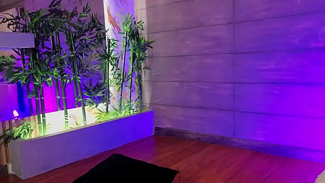 MeganAdamms's cam snapshot