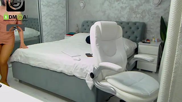 Ellysse_'s cam snapshot