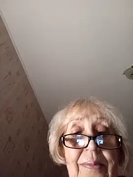 Anatolia5961's cam snapshot