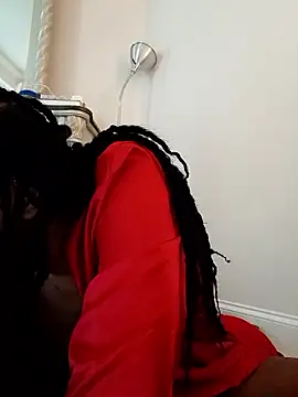 bosschickk's cam snapshot