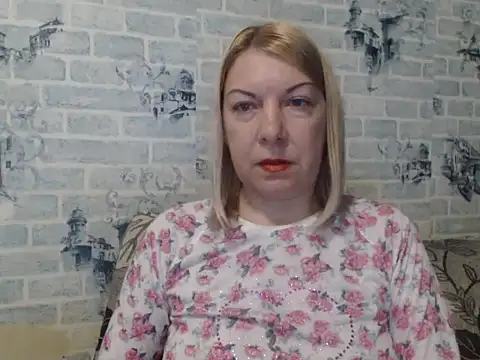 Lillia_Ray's cam snapshot