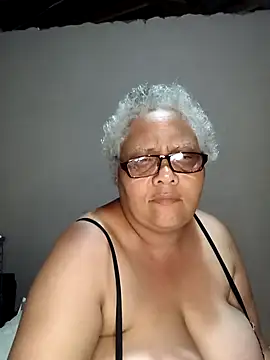 Milf_CurvyBoody's cam snapshot