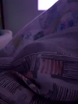 simeonehivd's cam snapshot