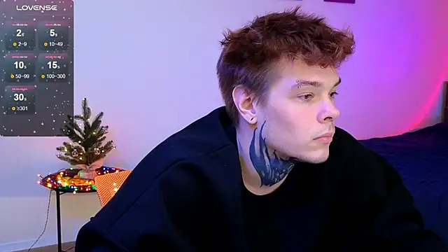 DENIS_HERE's cam snapshot