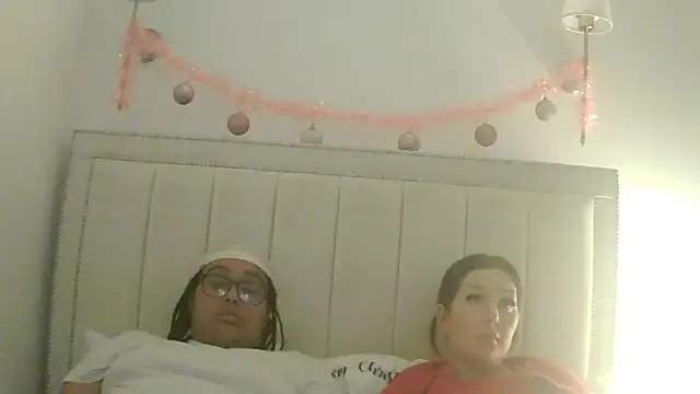 vanilla_chocolate23's cam snapshot