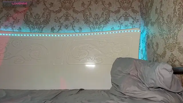 UteQuevedo's cam snapshot