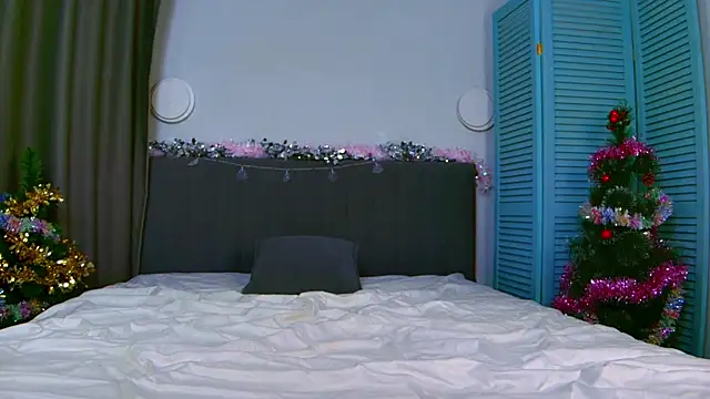 NatalieGold's cam snapshot