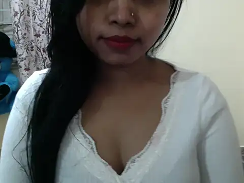 Bad_girl_kayraa_'s cam snapshot