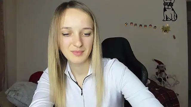 RouseReed's cam snapshot