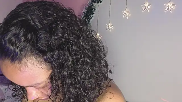 CandelaCool_'s cam snapshot