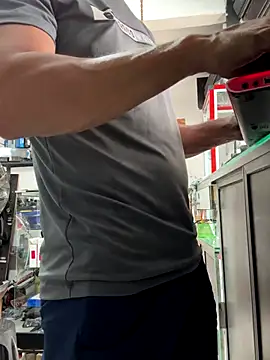 Paul22cm- live sex cam