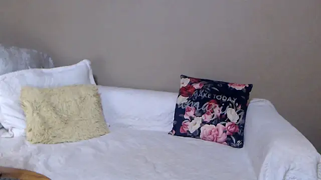 redizabel's cam snapshot