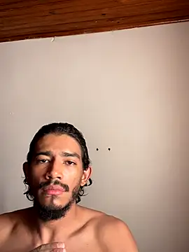 OfficialMineirinho's cam snapshot