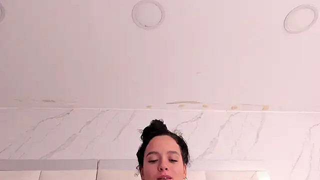 Maia_Park's cam snapshot