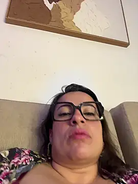 liz_and_thiago live sex cam