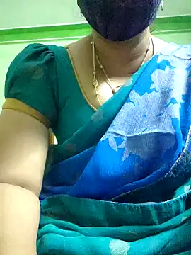 Kerala_Adhya's cam snapshot