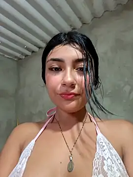 Sweed-virgin-pussy live sex cam