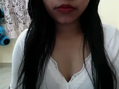 Bad_girl_kayraa_'s cam snapshot