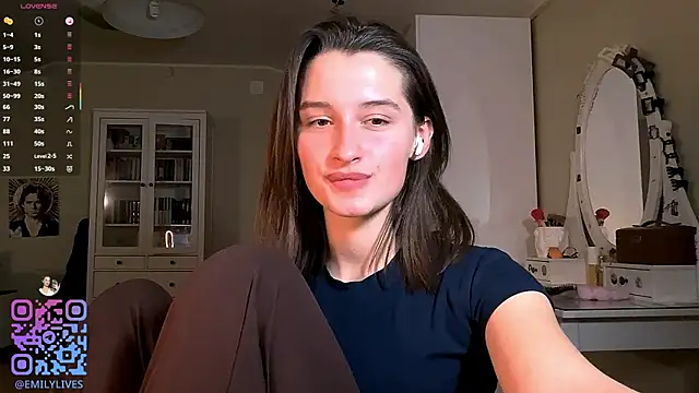 DarlineBrustera's cam snapshot