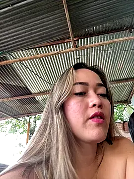 Danielavegax live sex cam