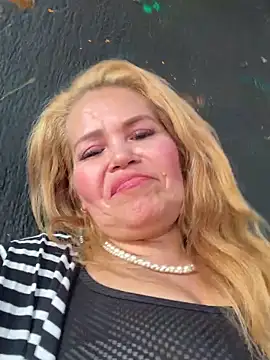 dirty_mother3's cam snapshot