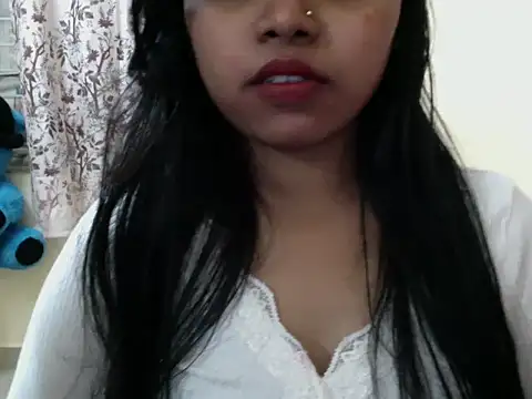 Bad_girl_kayraa_'s cam snapshot