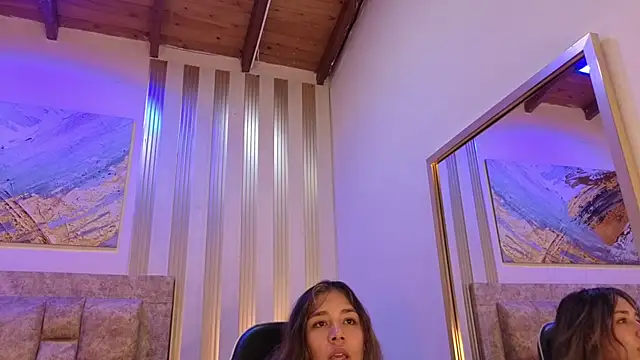 amber__moon_'s cam snapshot