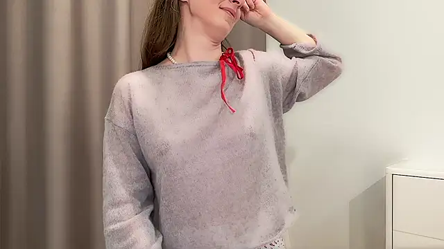 ShySchoolGirl's cam snapshot