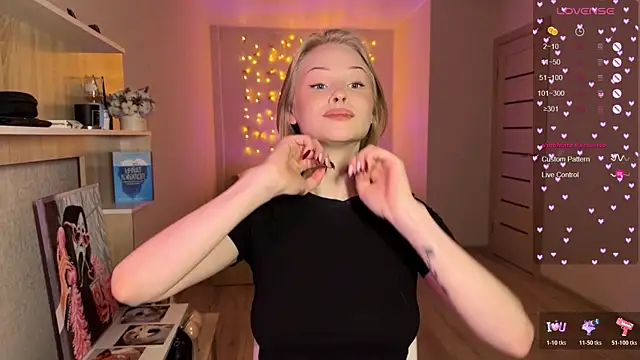 lisa_barbie's cam snapshot