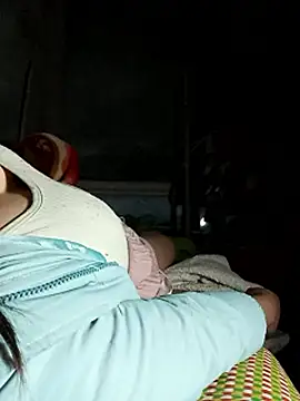 lux-angel's cam snapshot