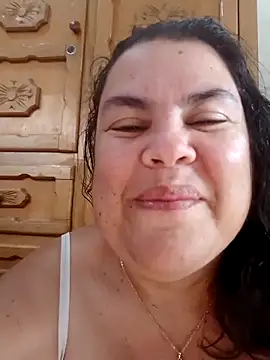 yaneth_'s cam snapshot