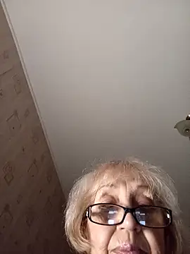 Anatolia5961's cam snapshot