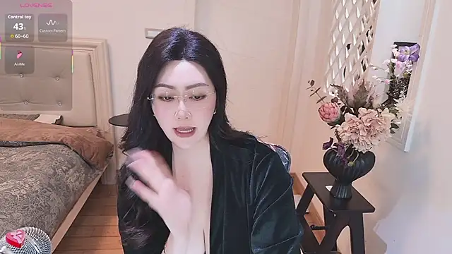 Tingdie's cam snapshot