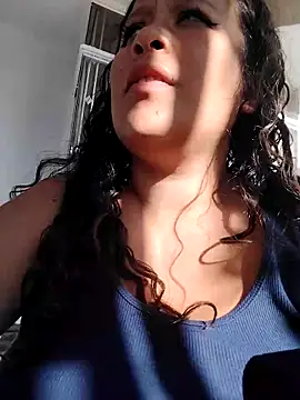 You-sexy-starr's cam snapshot