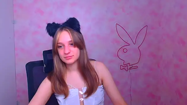 Katie_Rosiee's cam snapshot