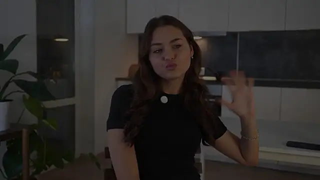 LatonyaButac's cam snapshot