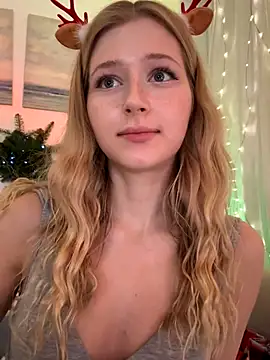 LunaRase's cam snapshot