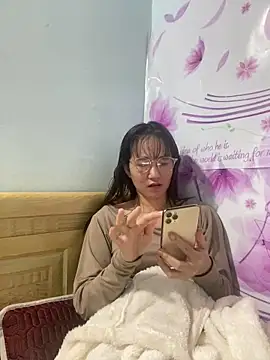 TranOanh999's cam snapshot