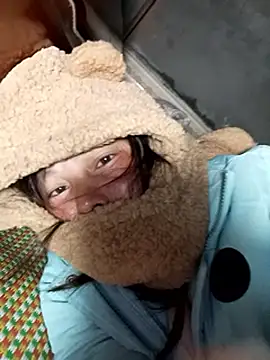 lux-angel's cam snapshot